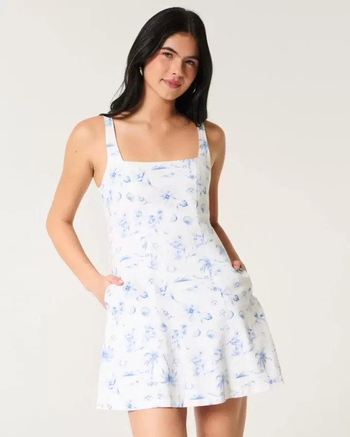 Strukturiertes Minikleid aus Leinenmischung Strukturiertes Minikleid aus Leinenmischung