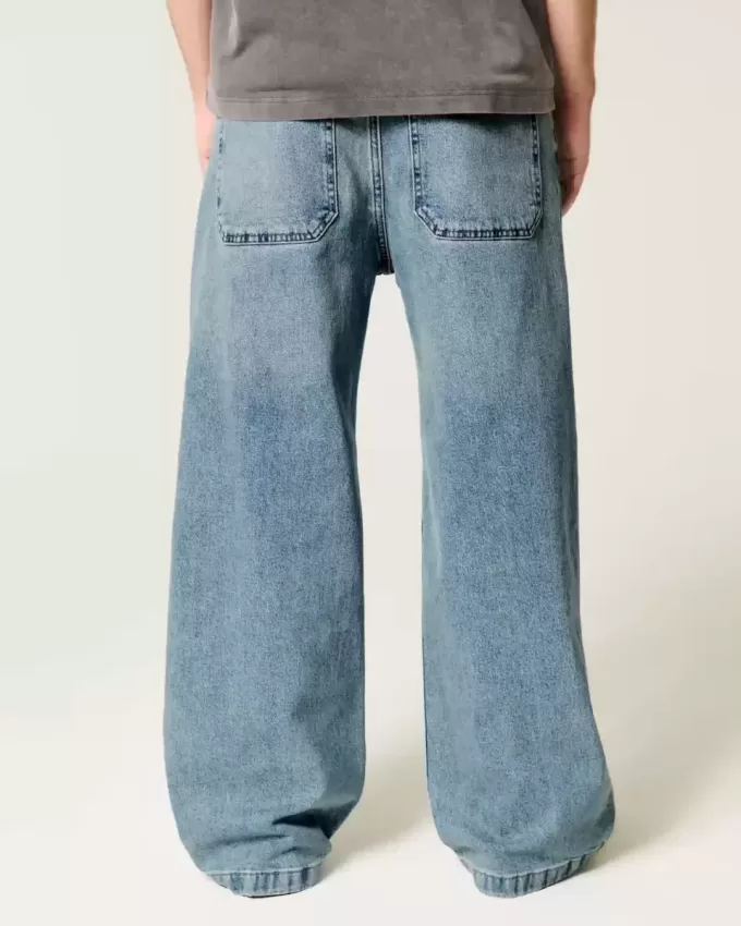 Super Baggy-Jeans in mittlerer Waschung Super Baggy-Jeans in mittlerer Waschung