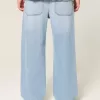 Super Baggy-Jeans mit Astronauten-Grafik in heller Waschung Super Baggy-Jeans mit Astronauten-Grafik in heller Waschung