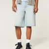 Super Baggy-Jeansshorts mit Würfelgrafik in heller Waschung Super Baggy-Jeansshorts mit Würfelgrafik in heller Waschung