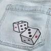 Super Baggy-Jeansshorts mit Würfelgrafik in heller Waschung Super Baggy-Jeansshorts mit Würfelgrafik in heller Waschung