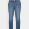 Super Skinny Jeans mit hohem Bund und mittlerer Waschung Super Skinny Jeans mit hohem Bund und mittlerer Waschung
