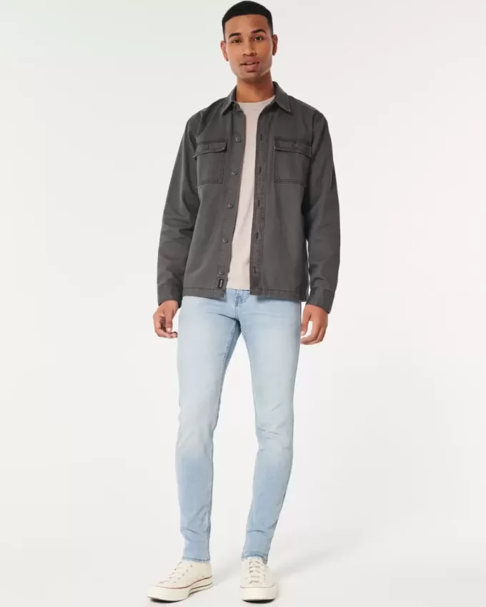 Superenge Jeans in heller Waschung Superenge Jeans in heller Waschung
