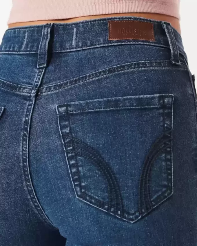 Superenge Jeans mit hoher Taille und dunkler Waschung Superenge Jeans mit hoher Taille und dunkler Waschung