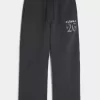 Superweite Jogginghose mit Grafik der Klasse 26 Superweite Jogginghose mit Grafik der Klasse 26