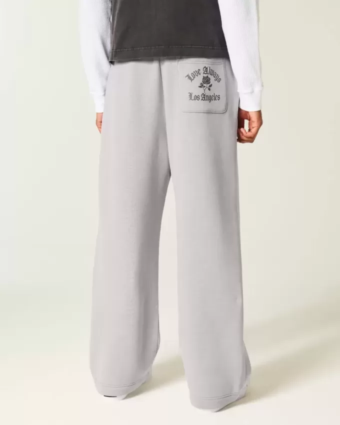 Superweite Jogginghose mit „Los Angeles“-Grafik auf der Rückseite Superweite Jogginghose mit „Los Angeles“-Grafik auf der Rückseite