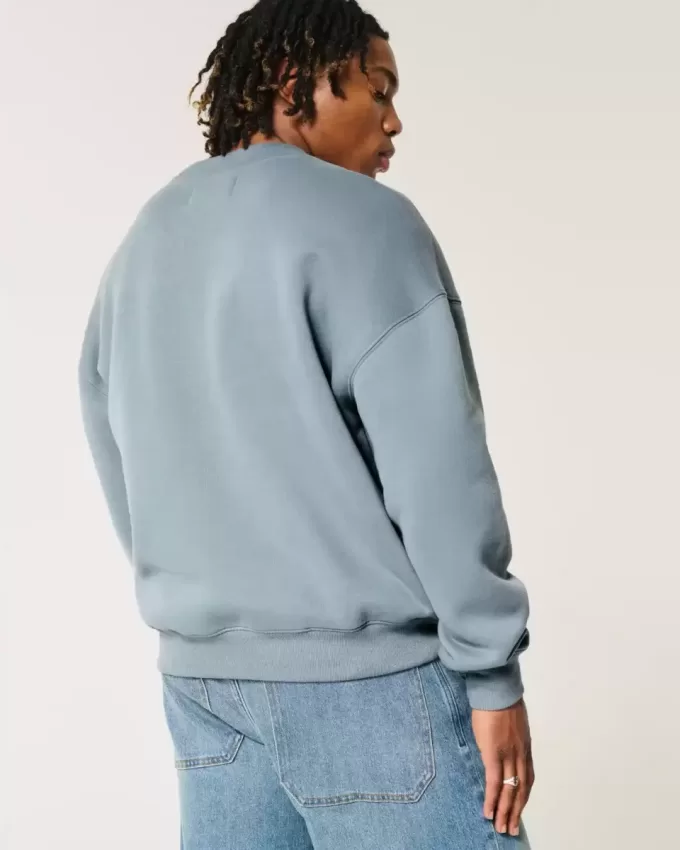 Sweatshirt mit Rundhalsausschnitt und kastigem Logo Sweatshirt mit Rundhalsausschnitt und kastigem Logo