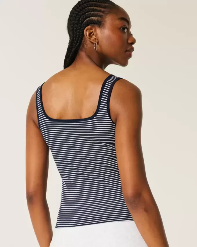 Tanktop mit eckigem Ausschnitt aus geripptem, nahtlosem Stoff Tanktop mit eckigem Ausschnitt aus geripptem, nahtlosem Stoff