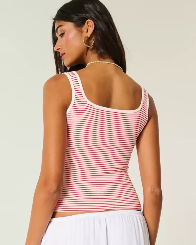 Tanktop mit eckigem Ausschnitt aus geripptem, nahtlosem Stoff Tanktop mit eckigem Ausschnitt aus geripptem, nahtlosem Stoff