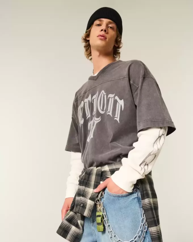 Thermo-Rundhalsshirt mit Graffiti-Grafik Thermo-Rundhalsshirt mit Graffiti-Grafik