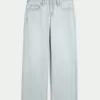 Tief sitzende Baggy-Jeans mit heller Waschung und Sternstickerei Tief sitzende Baggy-Jeans mit heller Waschung und Sternstickerei