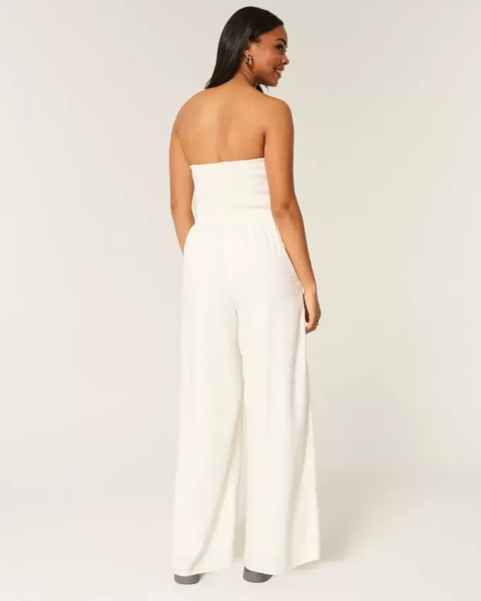 Trägerloser Jumpsuit aus Leinenmischung Trägerloser Jumpsuit aus Leinenmischung