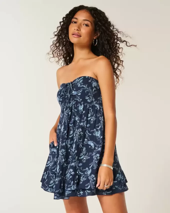 Trägerloses Babydoll-Minikleid mit Rüschen Trägerloses Babydoll-Minikleid mit Rüschen