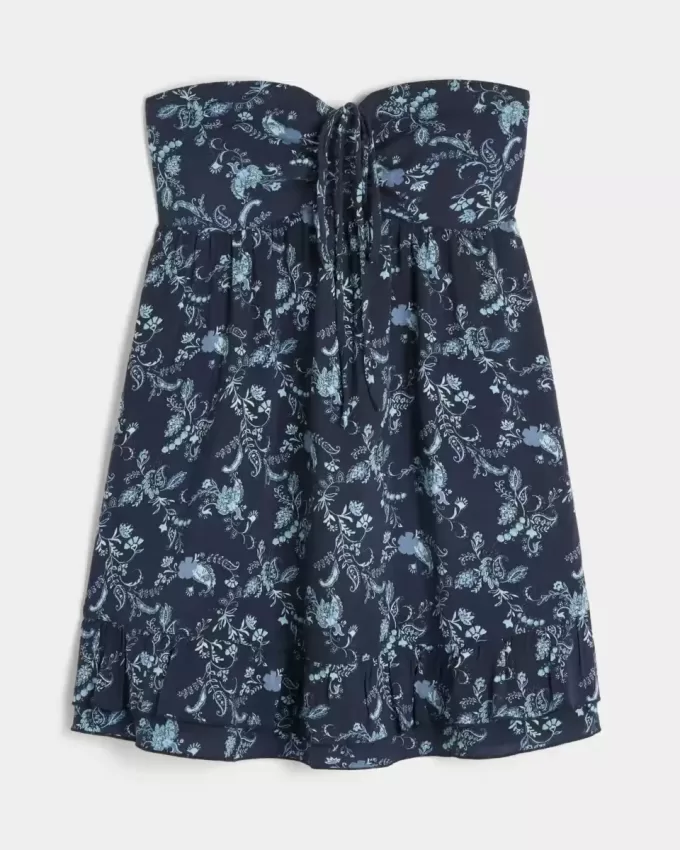 Trägerloses Babydoll-Minikleid mit Rüschen Trägerloses Babydoll-Minikleid mit Rüschen