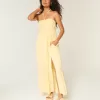 Trägerloses geflochtenes Maxikleid Trägerloses geflochtenes Maxikleid