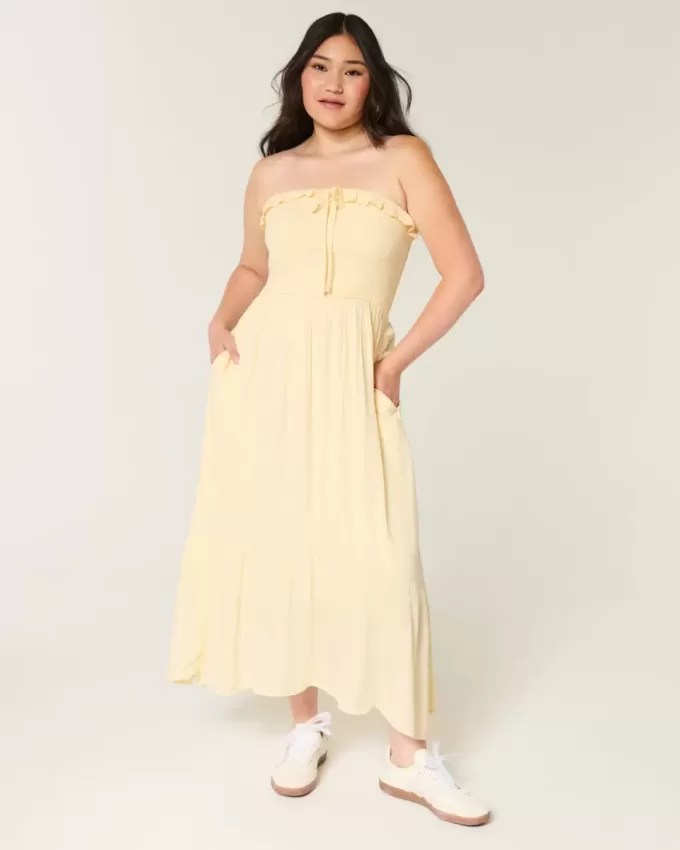 Trägerloses, gesmoktes Maxikleid Trägerloses, gesmoktes Maxikleid