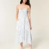 Trägerloses, gesmoktes Maxikleid Trägerloses, gesmoktes Maxikleid