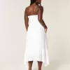 Trägerloses, gesmoktes Maxikleid Trägerloses, gesmoktes Maxikleid