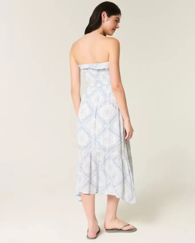 Trägerloses, gesmoktes Maxikleid Trägerloses, gesmoktes Maxikleid