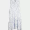 Trägerloses, gesmoktes Maxikleid Trägerloses, gesmoktes Maxikleid