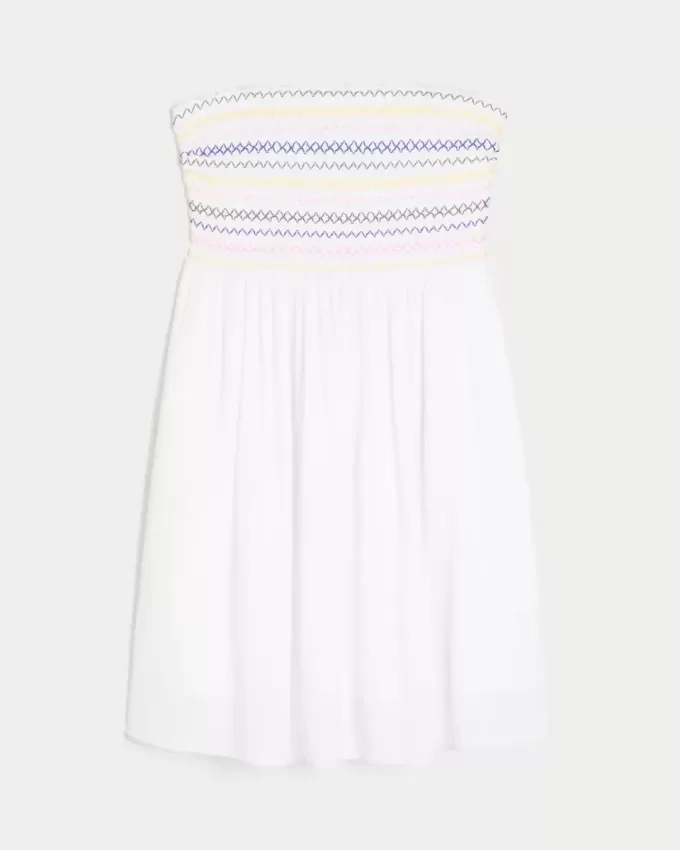 Trägerloses, gesmoktes Minikleid Trägerloses, gesmoktes Minikleid