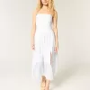 Trägerloses Maxikleid mit Stickerei Trägerloses Maxikleid mit Stickerei