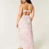Trägerloses Maxikleid mit Twist-Brust Trägerloses Maxikleid mit Twist-Brust
