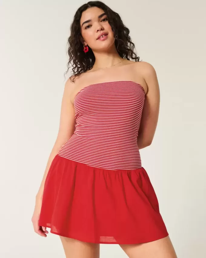 Trägerloses Minikleid aus Strickgewebe mit tiefer Taille Trägerloses Minikleid aus Strickgewebe mit tiefer Taille