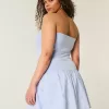 Trägerloses Minikleid aus Strickgewebe mit tiefer Taille Trägerloses Minikleid aus Strickgewebe mit tiefer Taille