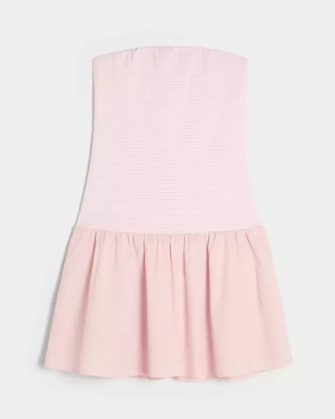 Trägerloses Minikleid aus Strickgewebe mit tiefer Taille Trägerloses Minikleid aus Strickgewebe mit tiefer Taille