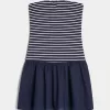 Trägerloses Minikleid aus Strickgewebe mit tiefer Taille Trägerloses Minikleid aus Strickgewebe mit tiefer Taille