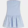 Trägerloses Minikleid aus Strickgewebe mit tiefer Taille Trägerloses Minikleid aus Strickgewebe mit tiefer Taille