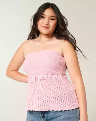 Trägerloses Pullover-Tube-Top im Häkel-Stil