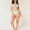 Triangel-Bikinioberteil mit Rüschensaum Triangel-Bikinioberteil mit Rüschensaum