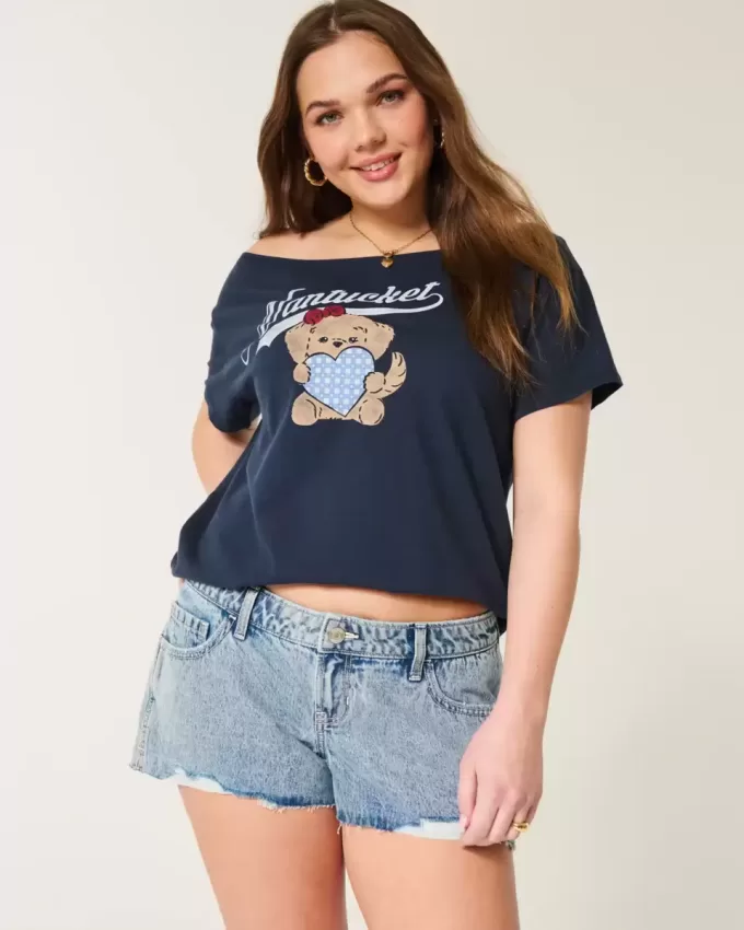 Ultra Low Rise Mini-Jeansshorts in heller Waschung Ultra Low Rise Mini-Jeansshorts in heller Waschung