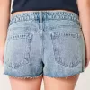 Ultra Low Rise Mini-Jeansshorts in heller Waschung Ultra Low Rise Mini-Jeansshorts in heller Waschung
