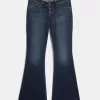 Ultra Low-Rise Schlagjeans in dunkler Waschung Ultra Low-Rise Schlagjeans in dunkler Waschung