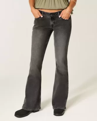 Ultra Low-Rise verwaschene schwarze Schlagjeans