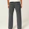 Verwaschene schwarze, lockere Jeans Verwaschene schwarze, lockere Jeans