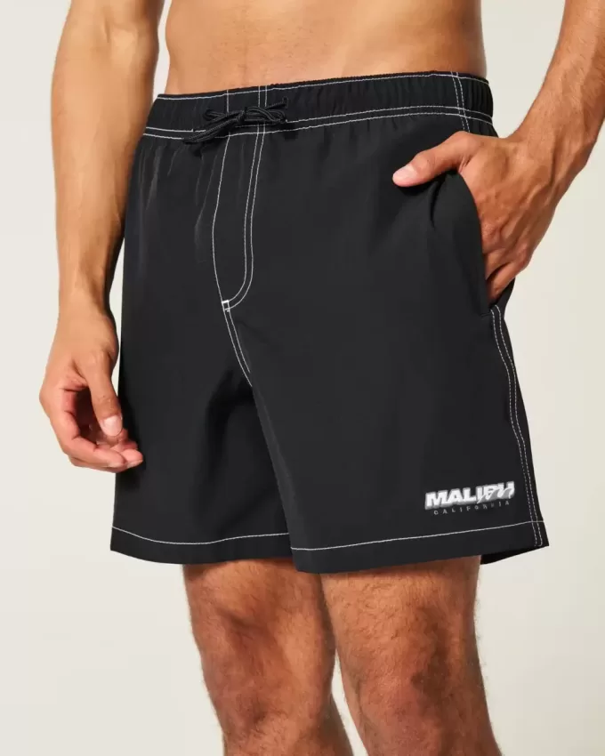 Volley-Badehose bis zur Mitte des Oberschenkels Volley-Badehose bis zur Mitte des Oberschenkels
