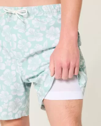 Volley-Badehose bis zur Mitte des Oberschenkels Volley-Badehose bis zur Mitte des Oberschenkels