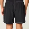 Volley-Badehose bis zur Mitte des Oberschenkels Volley-Badehose bis zur Mitte des Oberschenkels