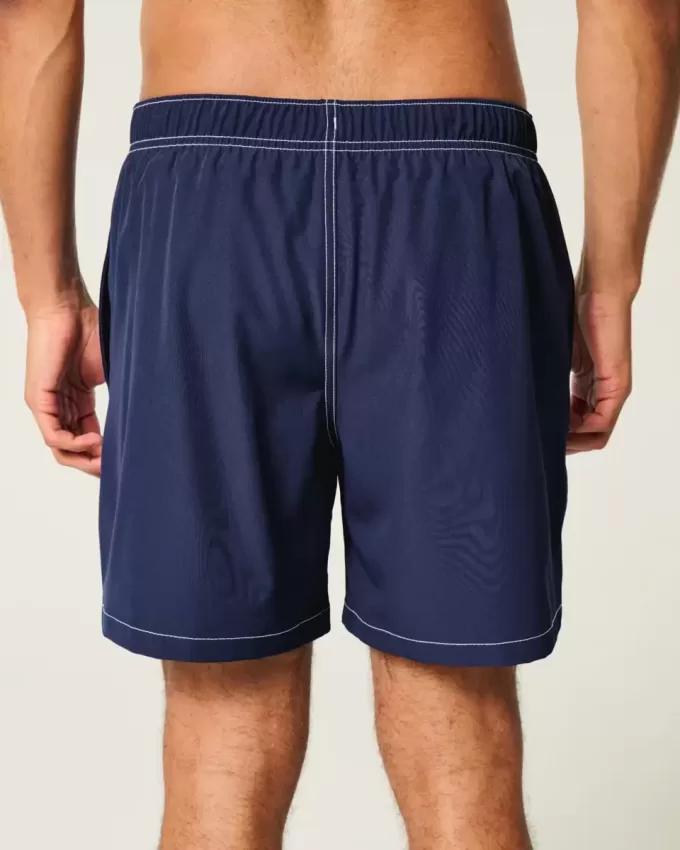 Volley-Badehose bis zur Mitte des Oberschenkels Volley-Badehose bis zur Mitte des Oberschenkels