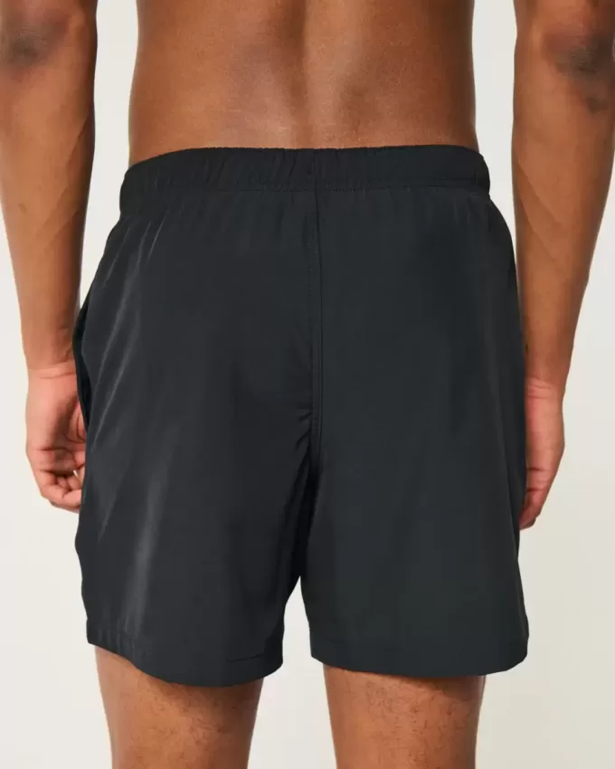 Volley-Badehose bis zur Mitte des Oberschenkels Volley-Badehose bis zur Mitte des Oberschenkels