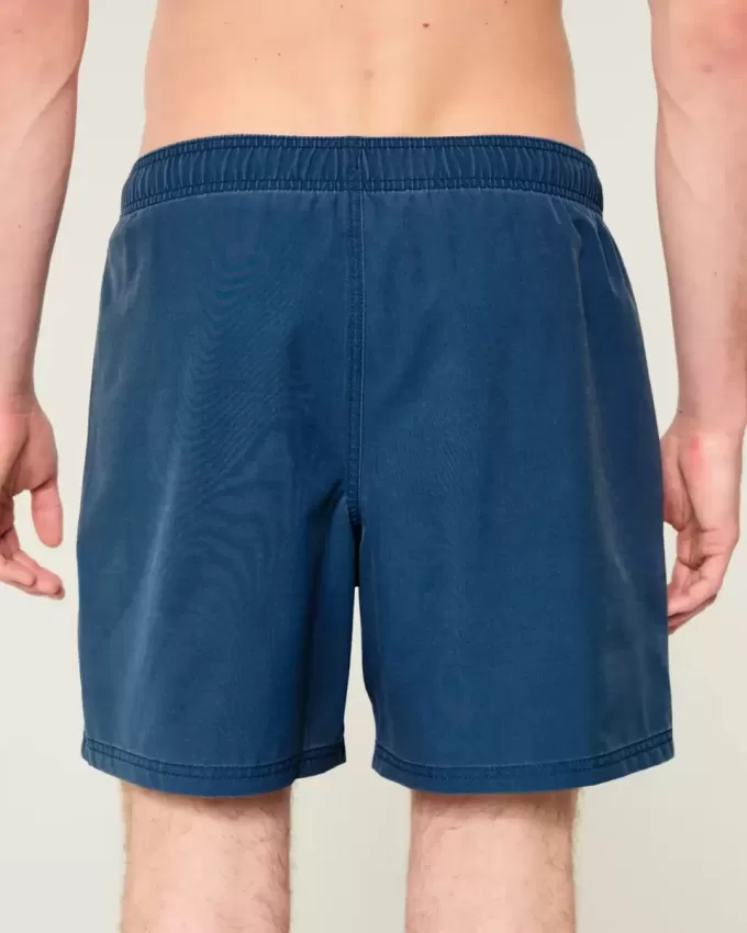 Volley-Badehose bis zur Mitte des Oberschenkels Volley-Badehose bis zur Mitte des Oberschenkels