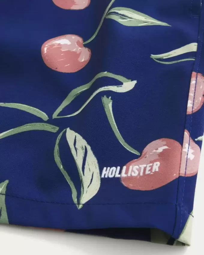 Volley-Badehose bis zur Mitte des Oberschenkels Volley-Badehose bis zur Mitte des Oberschenkels
