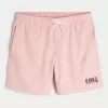 Volley-Badehose mit Hawaii-Grafik bis zur Mitte des Oberschenkels Volley-Badehose mit Hawaii-Grafik bis zur Mitte des Oberschenkels
