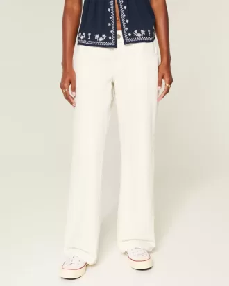 Weiße Baggy-Jeans mit niedriger Taille