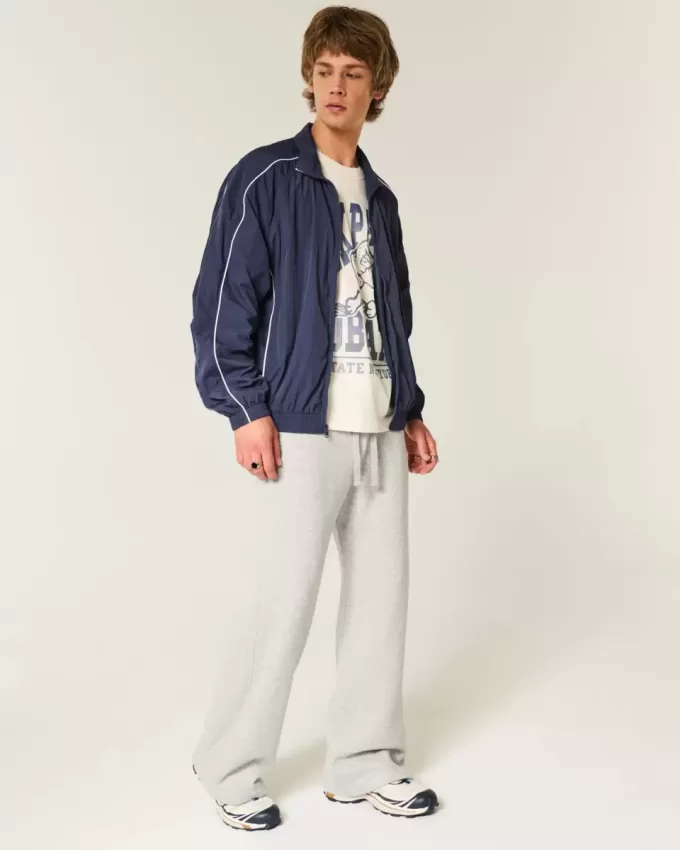 Windjacke mit Reißverschluss Windjacke mit Reißverschluss