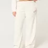 XOXO – Jogginghose mit weitem Bein und Grafik XOXO – Jogginghose mit weitem Bein und Grafik